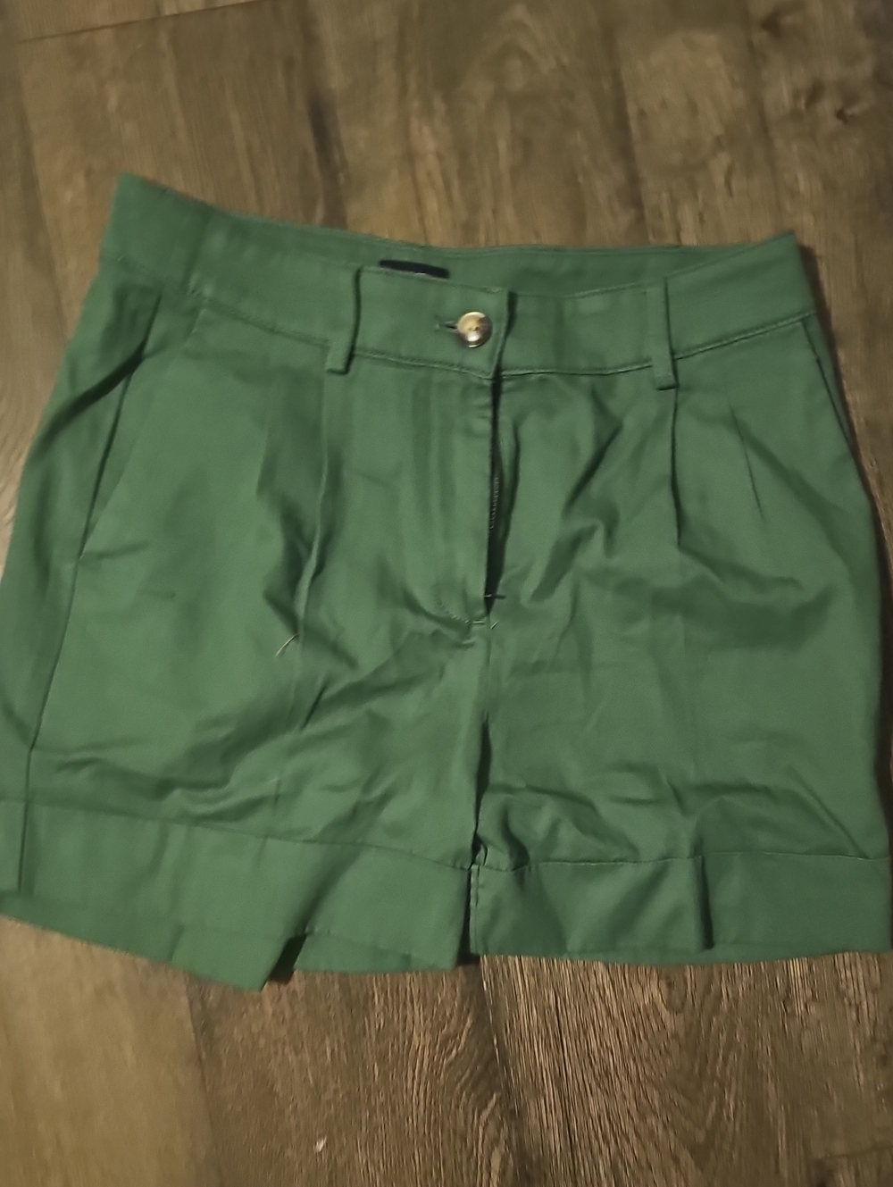 J. Crew Green Cuffed Bermuda Shorts Size 0 Women Pleated